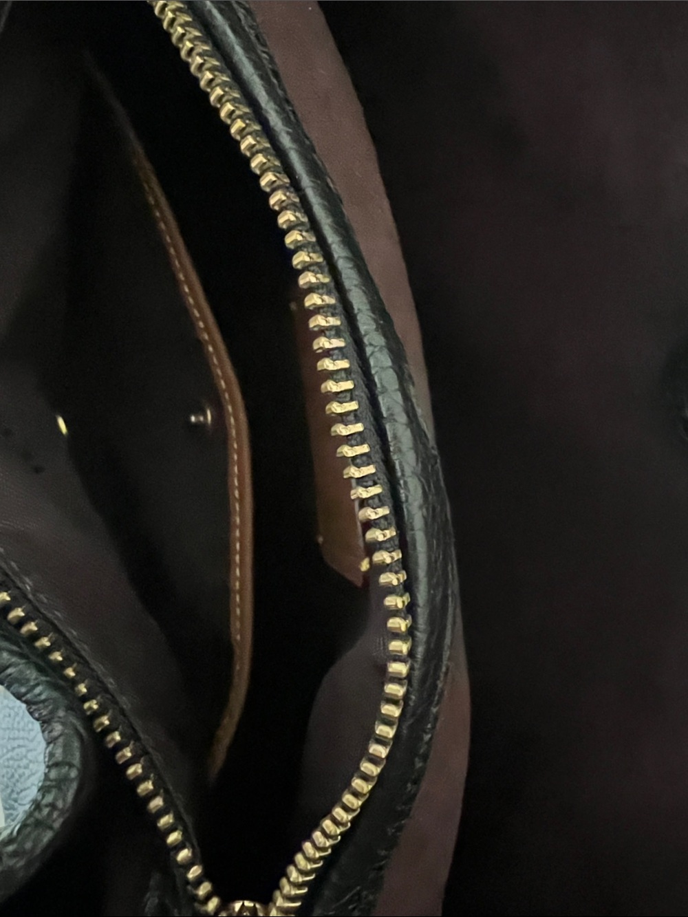 Coach Black Pebbled Leather Shoulder Bag with Gold-Tone Hardware - Picture 5 of 9